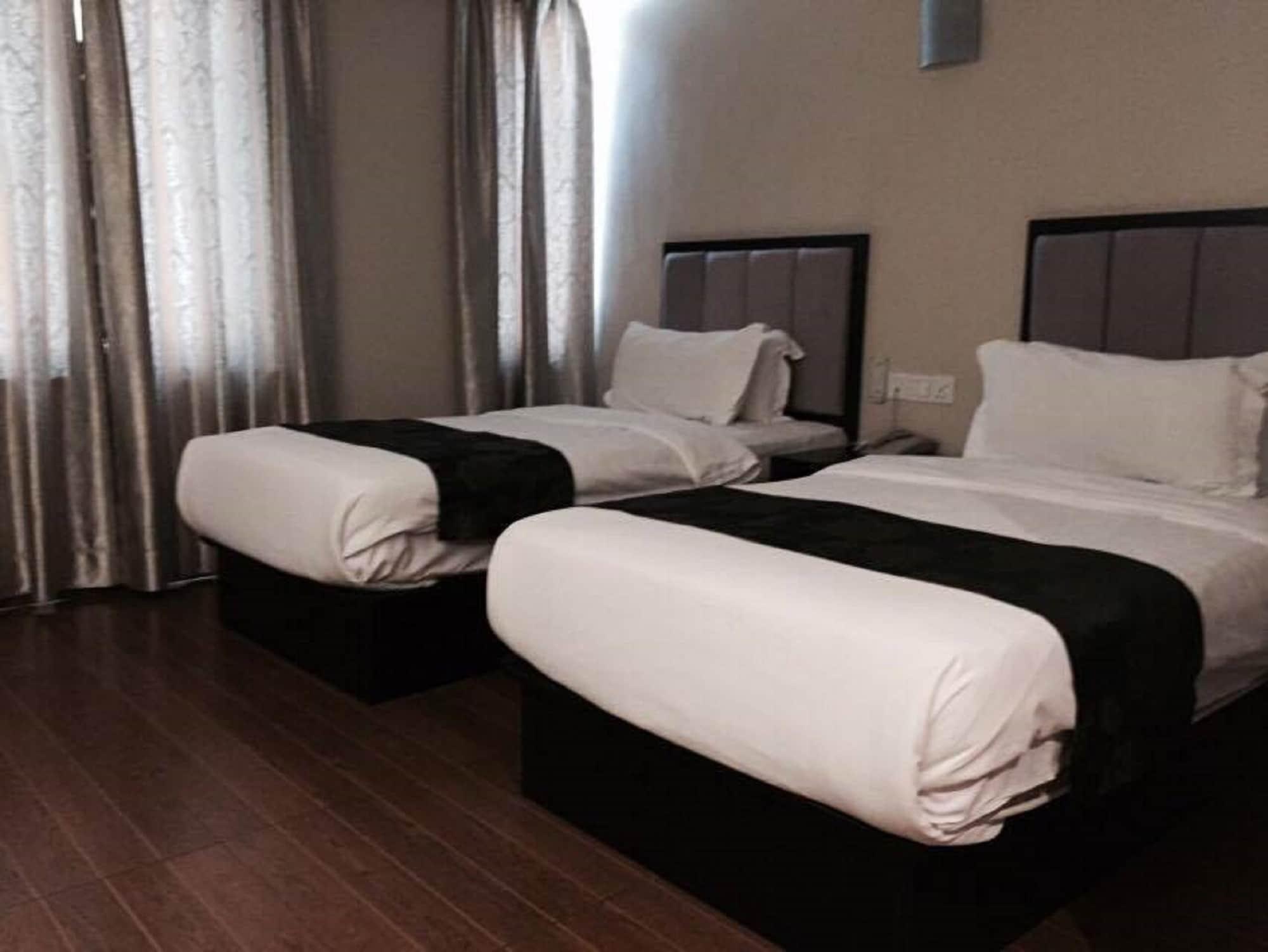 Kk Waterfront Hotel Kota Kinabalu Zewnętrze zdjęcie
